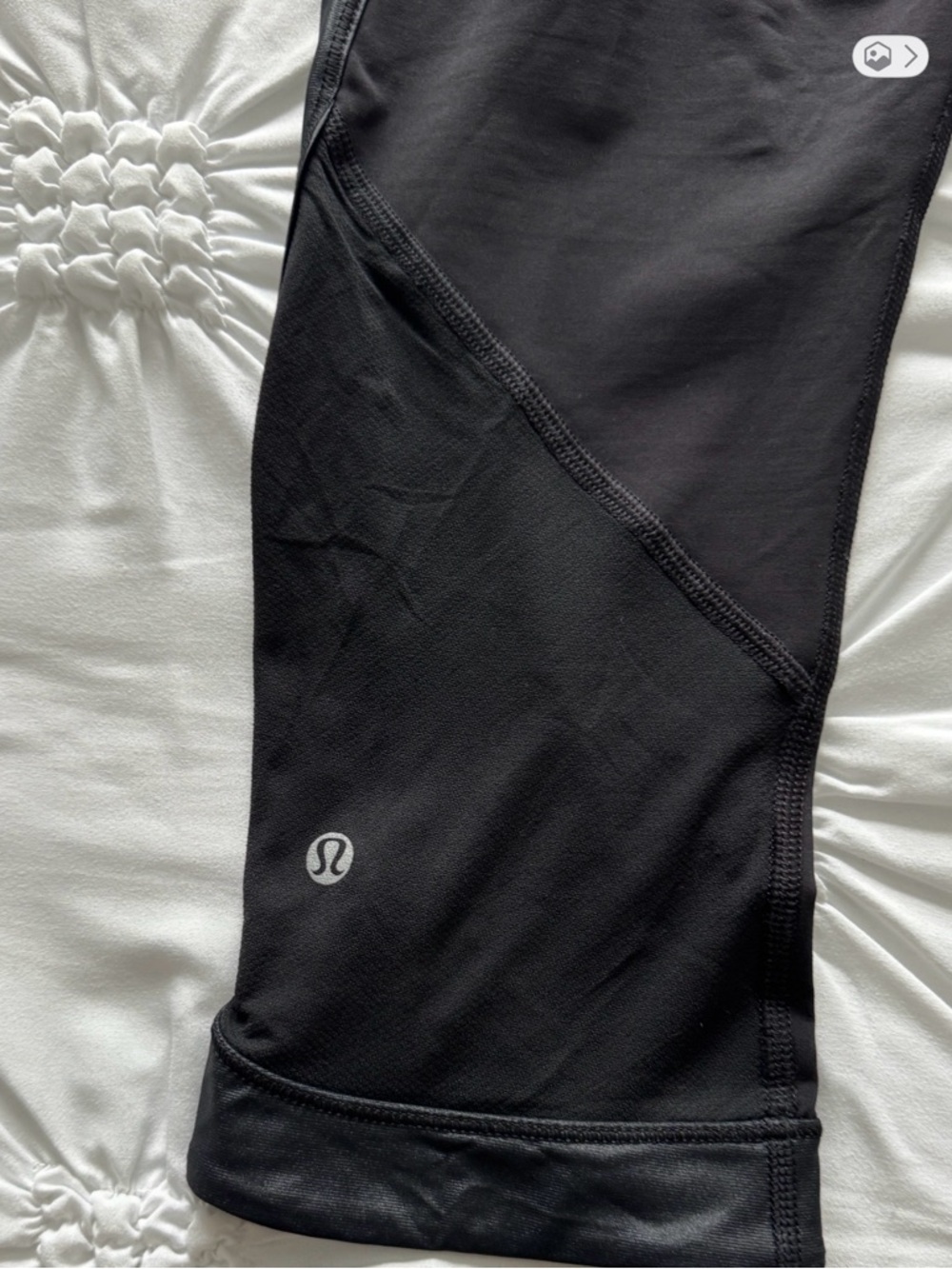 lululemon athletica Black and White Logo Active bottom. - Picture 4 of 7